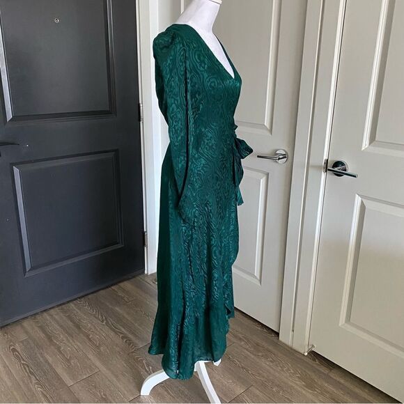 INTERMIX Birdie Silk Wrap Midi Dress in Emerald Green Size S - Picture 3 of 8
